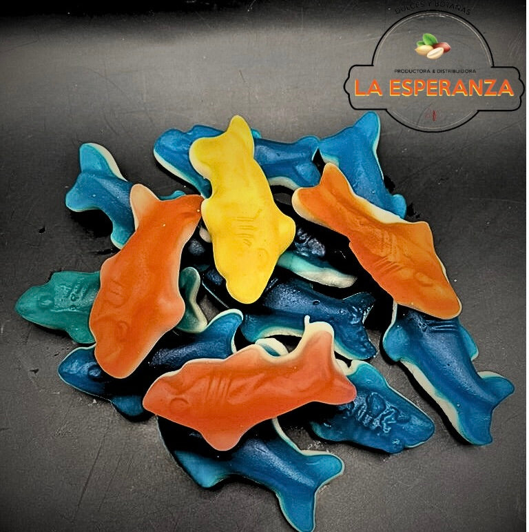 Gomitas de tiburón de colores